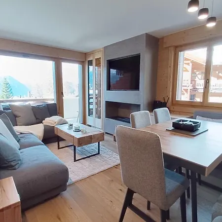 Skirama 119 Apartment